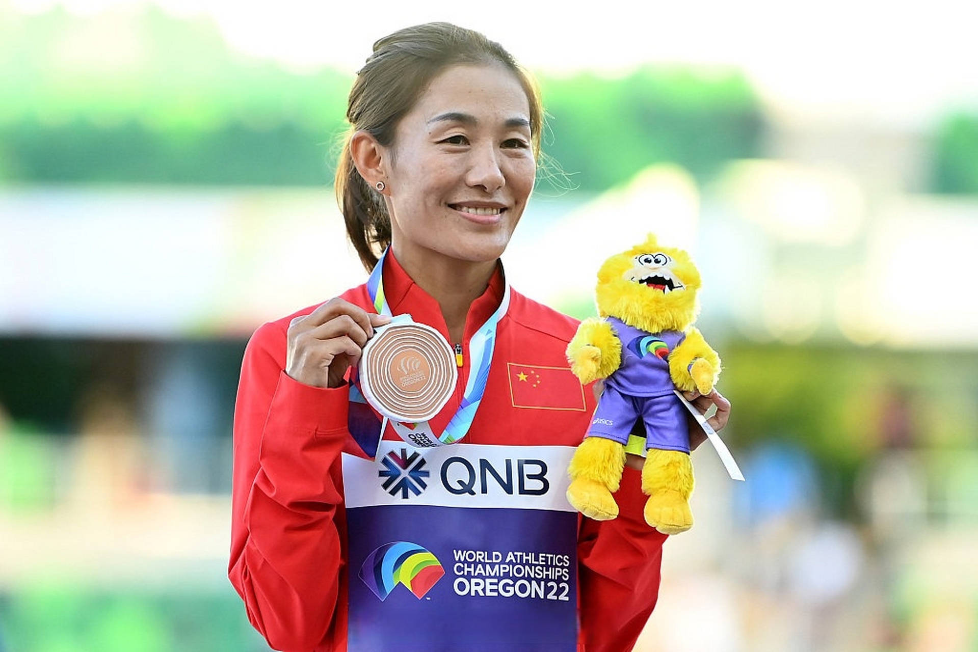 南非选手在田径项目中取得女子铜牌